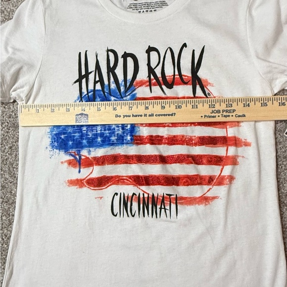 Hard Rock Cincinnati Graphic T-Shirt red white and blue NWT July medium - Picture 2 of 5